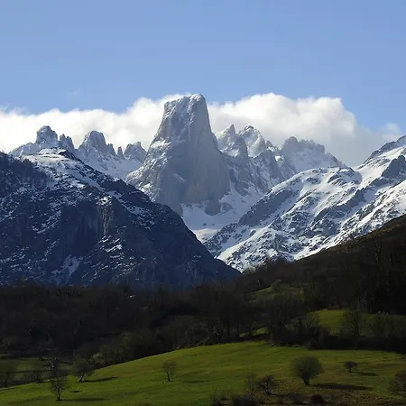 Vega Del Sella ホテル