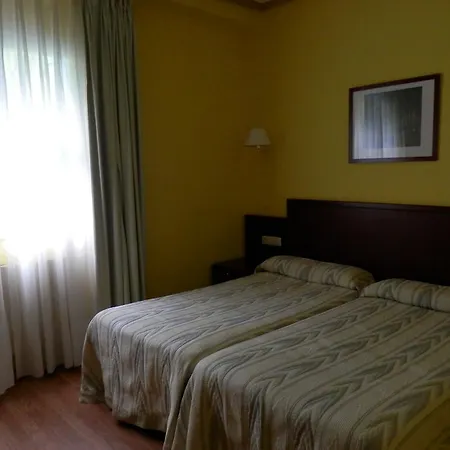 Vega Del Sella Hotel 2*