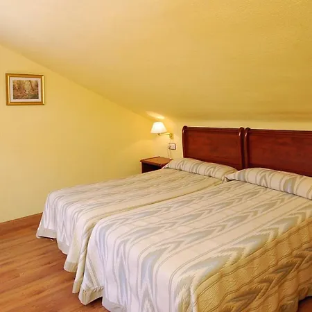 Vega Del Sella Hotel 2*